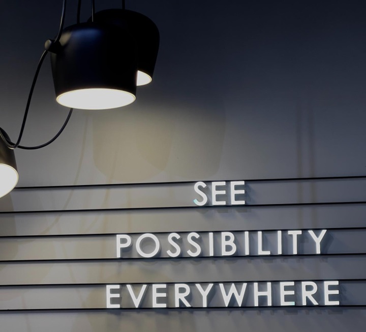 How to Enhance Workspace with Wallwords’ Vinyl Lettering?